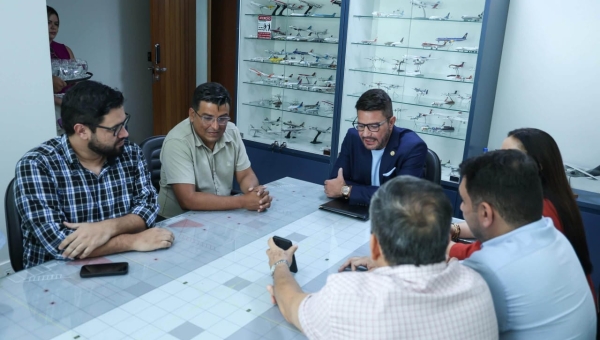 Em reunião com vereadores do PP, Gladson conversa sobre parcerias